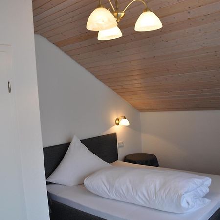 Gaestehaus Ullmannshof Kirchheim am Neckar 部屋 写真