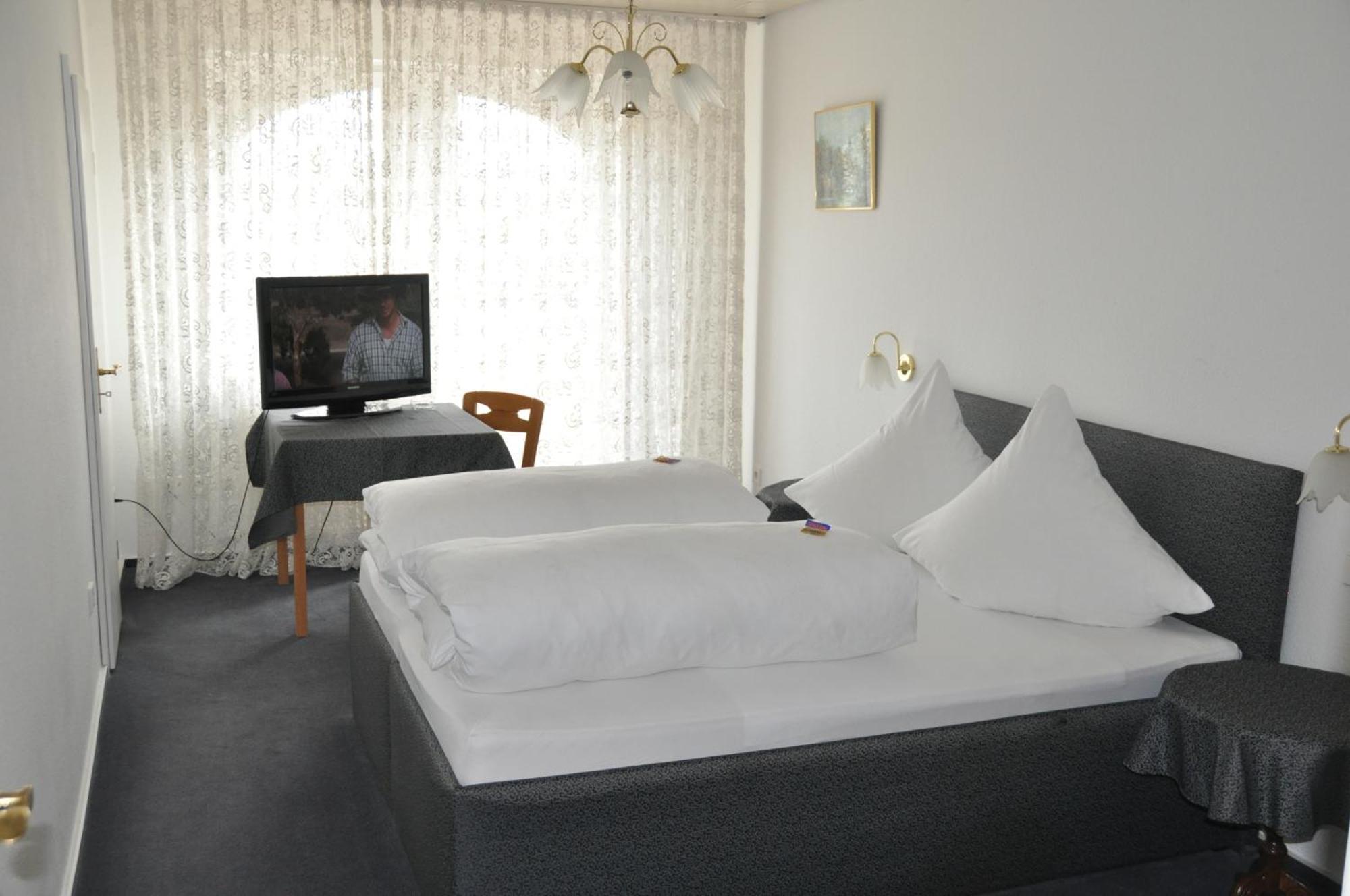 Gaestehaus Ullmannshof Kirchheim am Neckar 部屋 写真