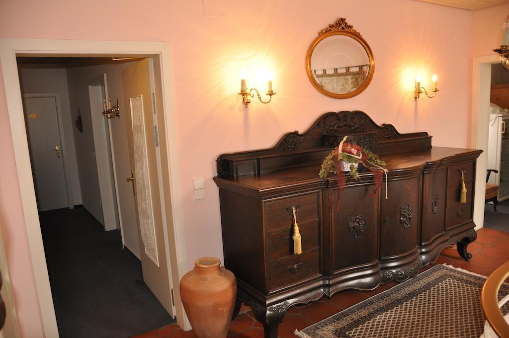 Gaestehaus Ullmannshof Kirchheim am Neckar エクステリア 写真