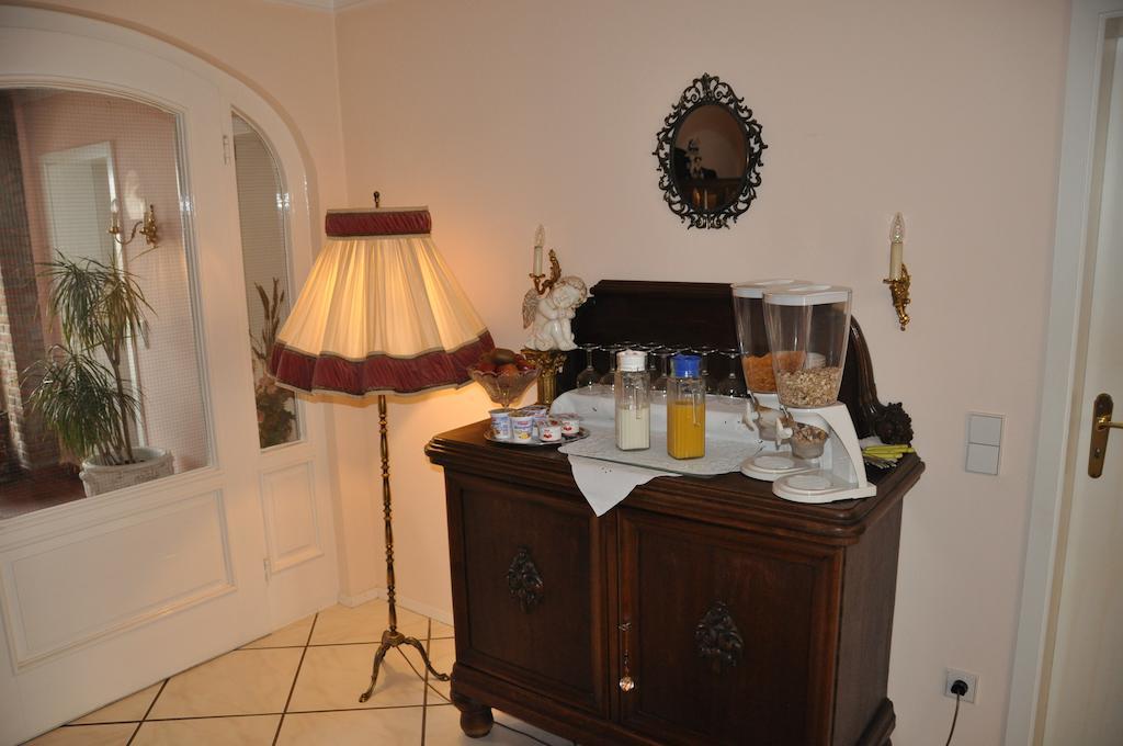 Gaestehaus Ullmannshof Kirchheim am Neckar エクステリア 写真